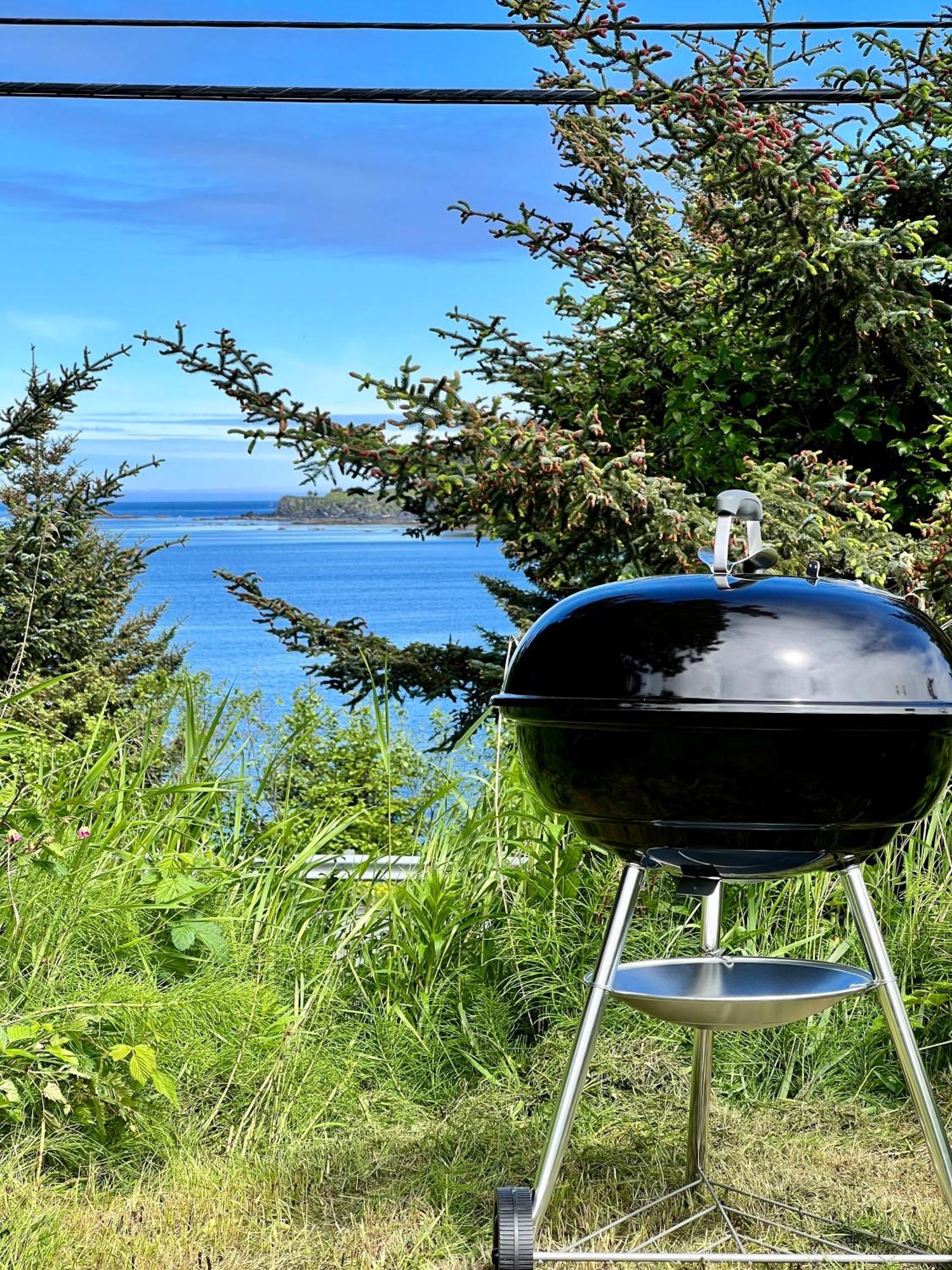 The Rogue Wave-Beach Access, Ocean Views, Private Kodiak Luaran gambar